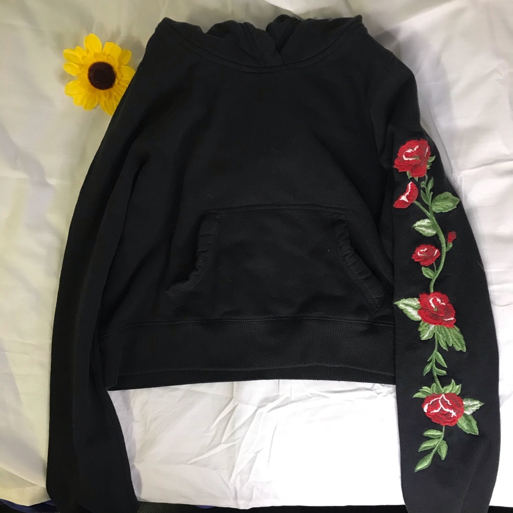 Cropped hoodie